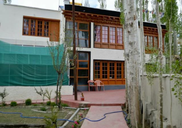 Photo of 13 Best Hotels in Ladakh to Suit Every Budget 7/39 by Sreshti Verma